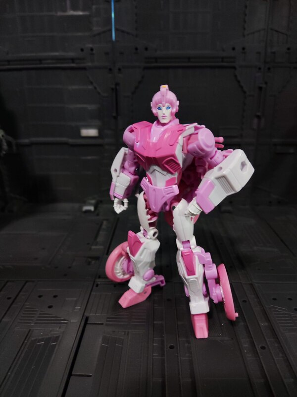 Image Of Transformers Legacy Evolution Erial & Dion War Dawn 2 Pack  (1 of 12)